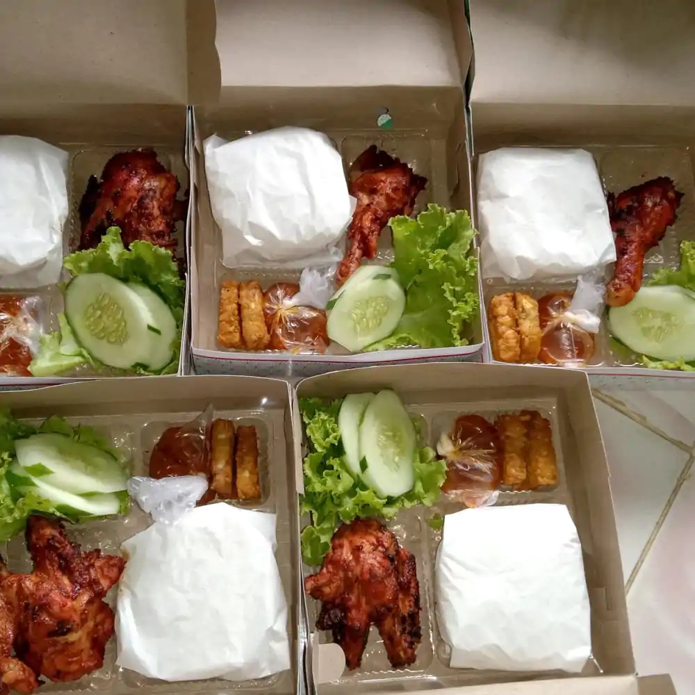 nasi-box-di-bambanglipuro-bantul nasi box di bambanglipuro