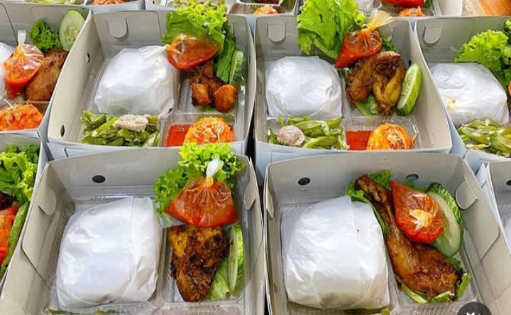 Nasi Box Bantuk